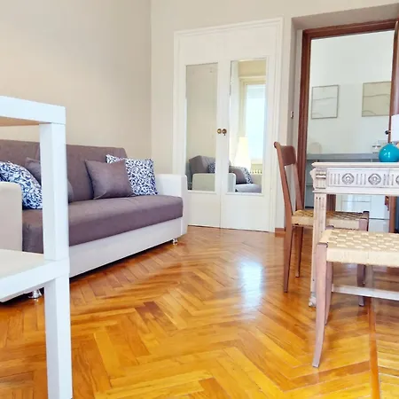 Quickhome Giada Apartment